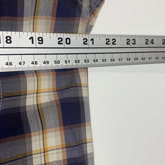 AX Armani Exchange Casual Button Down (Lg) - Picture 8 of 10
